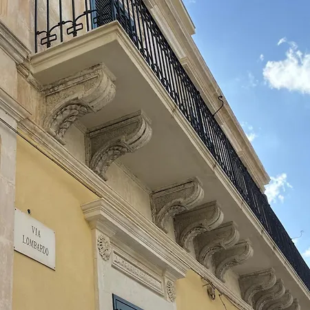 Teresa E Michele's Mediterranean Guest house *
